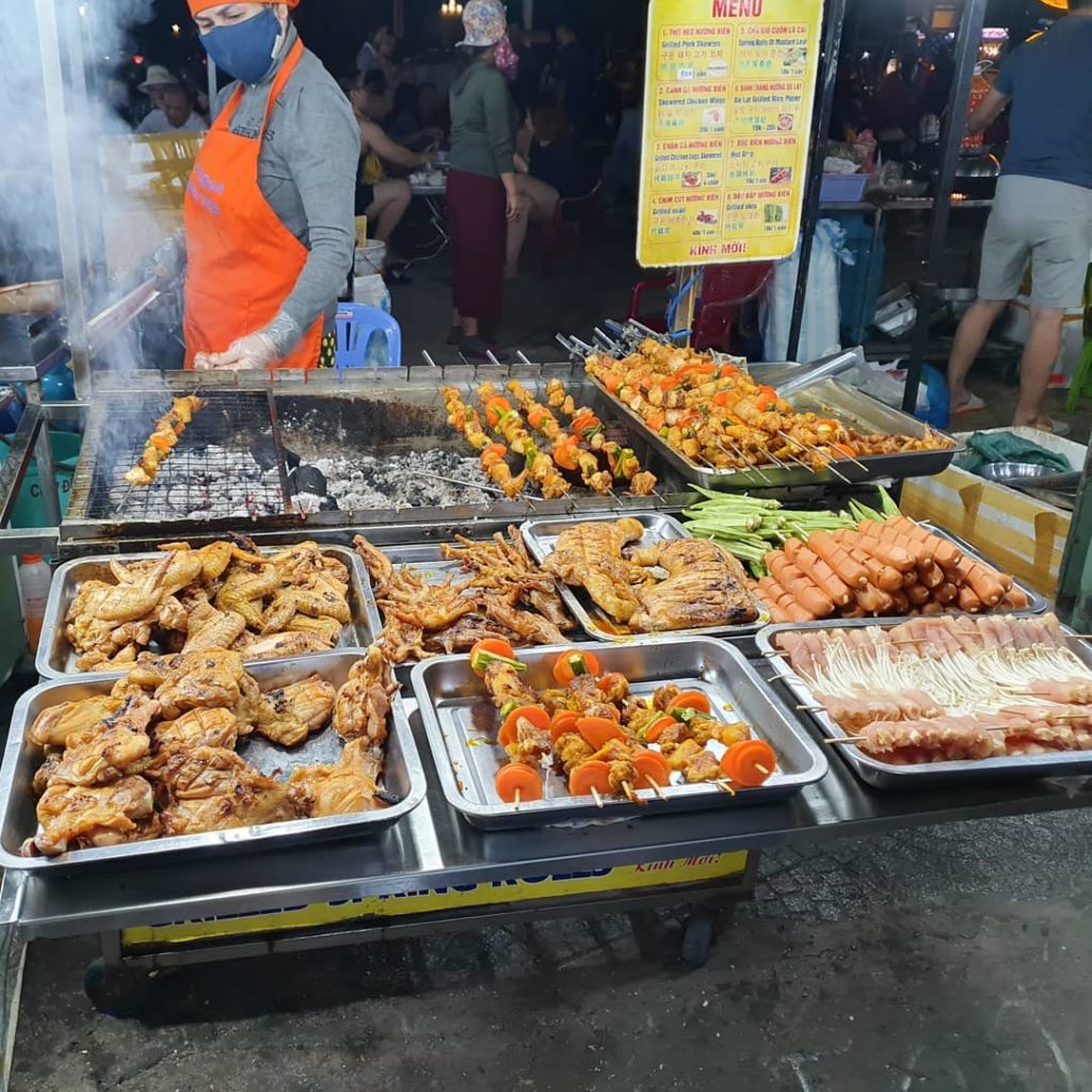 越南自由行 峴港自由行 越南峴港 峴港行程 峴港景點 峴港必去 龍橋夜市 Son Tra Night Market